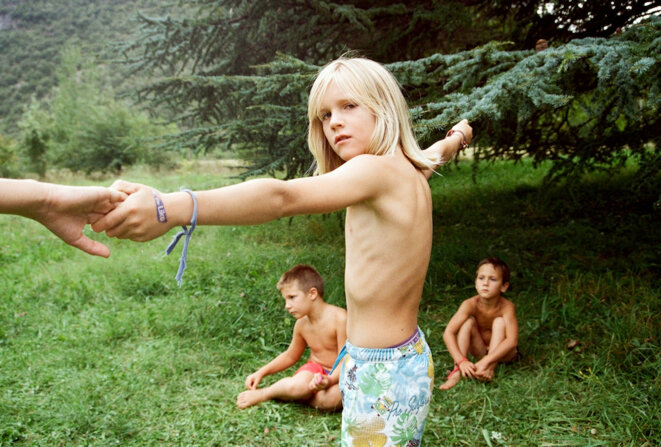 Merlin, France 2014 (Extrait de la série «Upbringing») © Julia Gat Merlin, France 2014 (Extrait de la série «Upbringing») © Julia Gat