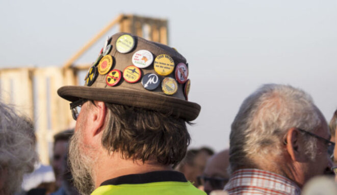 Un chapeau, un homme, des convictions ! Un chapeau, un homme, des convictions !
