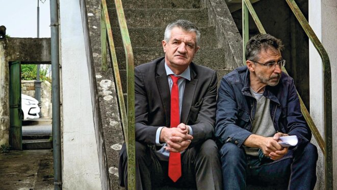 "Un berger et deux perchés à l’Élysée ?" de Pierre Carles et Philippe Lespinasse © C-P Productions "Un berger et deux perchés à l’Élysée ?" de Pierre Carles et Philippe Lespinasse © C-P Productions