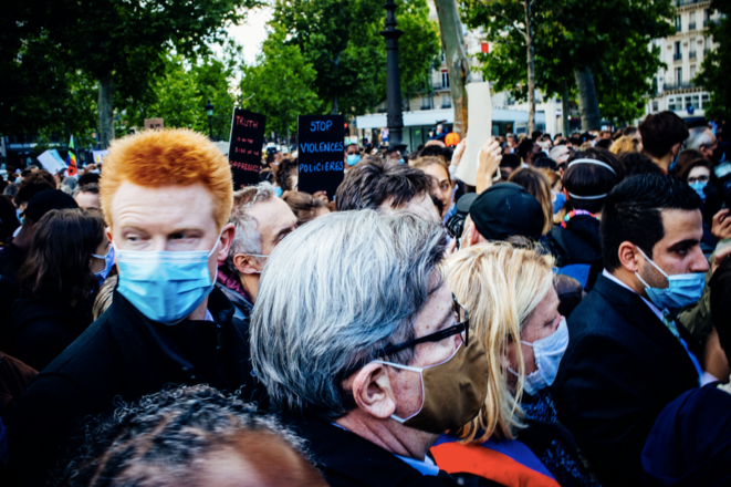 Les députés insoumis Adrien Quatennens et Jean-Luc Mélenchon, au rassemblement du 9 juin, place de la République, à Paris. © Mathieu Menard / Hans Lucas / Hans Lucas via AFP Les députés insoumis Adrien Quatennens et Jean-Luc Mélenchon, au rassemblement du 9 juin, place de la République, à Paris. © Mathieu Menard / Hans Lucas / Hans Lucas via AFP
