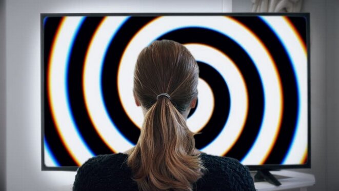 television-mind-control-01