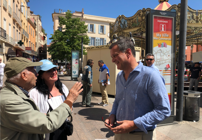 Louis Aliot, ce samedi place de la République à Perpignan. © LD Louis Aliot, ce samedi place de la République à Perpignan. © LD