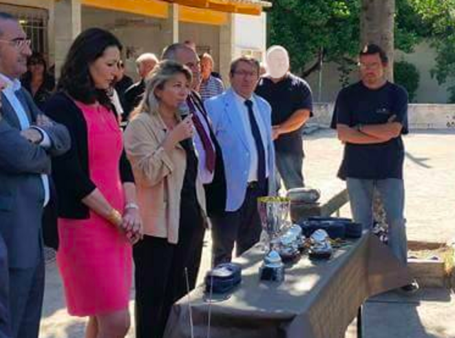 Valérie Boyer et Laurent Nuñez, alors préfet de police des Bouches-du-Rhône, lors d’un tournoi de pétanque en 2016. Roland C. est au second plan. © DR Valérie Boyer et Laurent Nuñez, alors préfet de police des Bouches-du-Rhône, lors d’un tournoi de pétanque en 2016. Roland C. est au second plan. © DR
