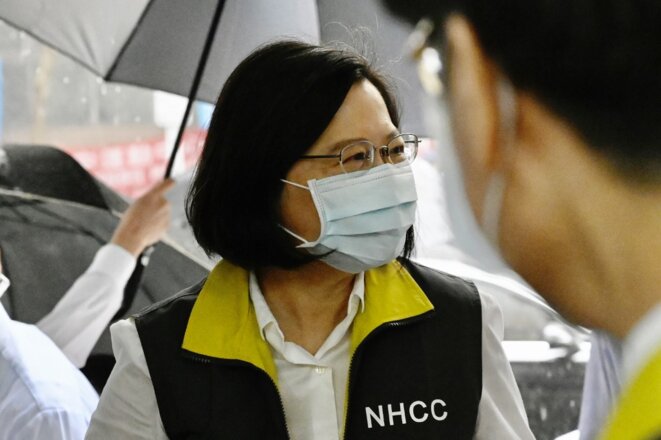 Tsai Ing-wen, la présidente taïwanaise, en visite au Centre de contrôle des maladies à Taipei, le 19 mai 2020. © Sam Yeh/AFP Tsai Ing-wen, la présidente taïwanaise, en visite au Centre de contrôle des maladies à Taipei, le 19 mai 2020. © Sam Yeh/AFP