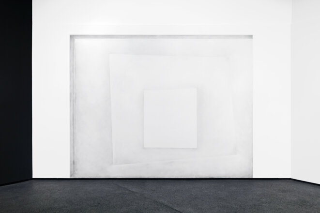 Vue de l’exposition Solstice de Constance Nouvel, Le Point du Jour, Cherbourg, 2019. © Photo : Aurélien Mole. Constance Nouvel / Adagp, courtesy galerie In Situ - fabienne leclerc Vue de l’exposition Solstice de Constance Nouvel, Le Point du Jour, Cherbourg, 2019. © Photo : Aurélien Mole. Constance Nouvel / Adagp, courtesy galerie In Situ - fabienne leclerc