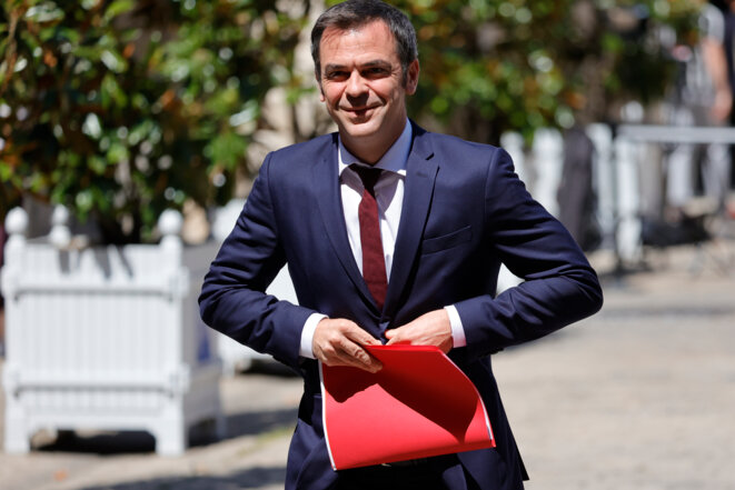 Olivier Véran, le ministre de la santé, à Matignon, le 13 juillet 2020. © AFP Olivier Véran, le ministre de la santé, à Matignon, le 13 juillet 2020. © AFP