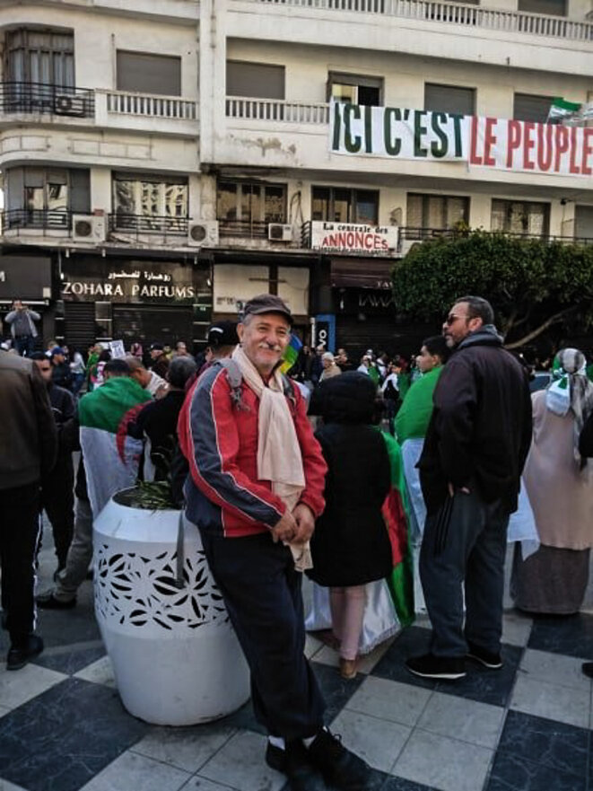 Djilali Hadjadj, à la fin d'une manifestation du Hirak au début de l'année 2020 Djilali Hadjadj, à la fin d'une manifestation du Hirak au début de l'année 2020