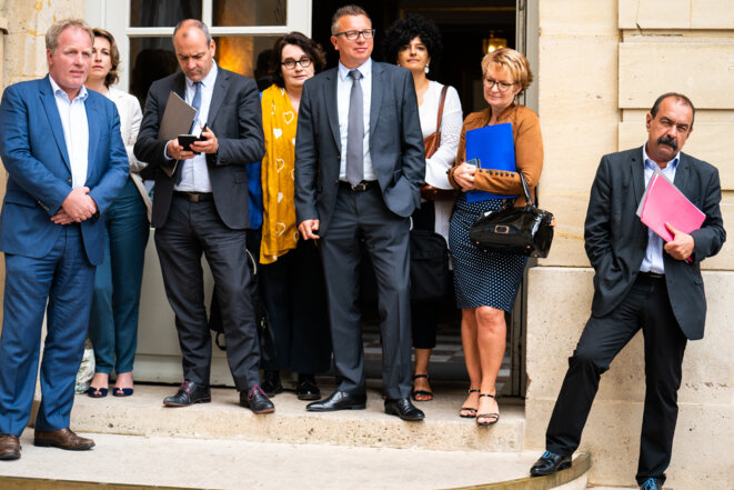 Les partenaires sociaux, vendredi 17 juillet 2020, à Matignon. © Xosé Bouzas / Hans Lucas via AFP