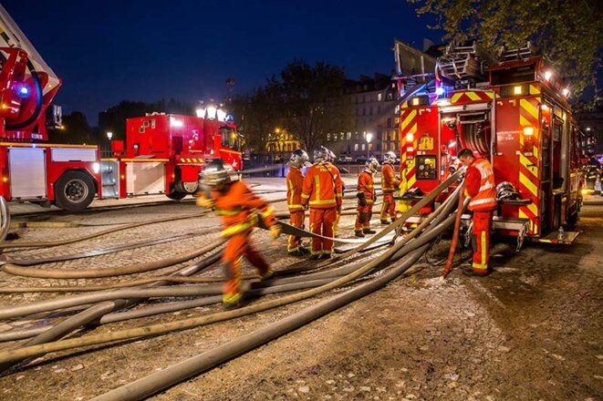 notre-dame-pompiers-4
