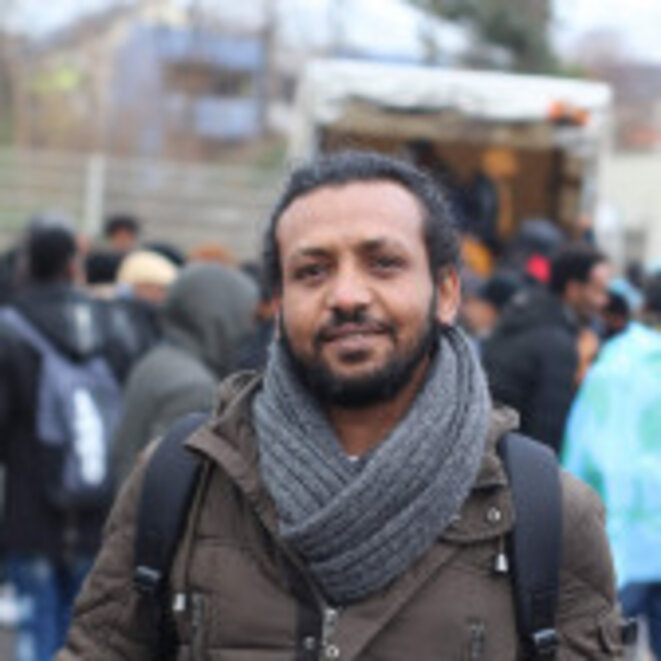 Photo de l'auteur Ahmed SHEKAY. Photo de l'auteur Ahmed SHEKAY.
