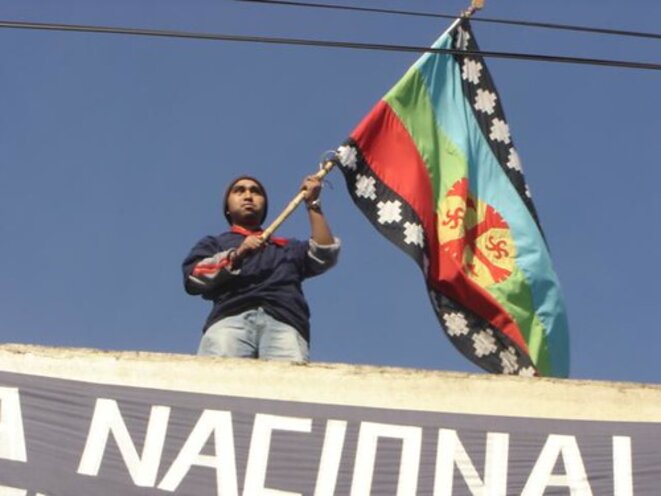 Drapeau Mapuche © Donmatas1 CC BY-NC-SA 2.0 Drapeau Mapuche © Donmatas1 CC BY-NC-SA 2.0