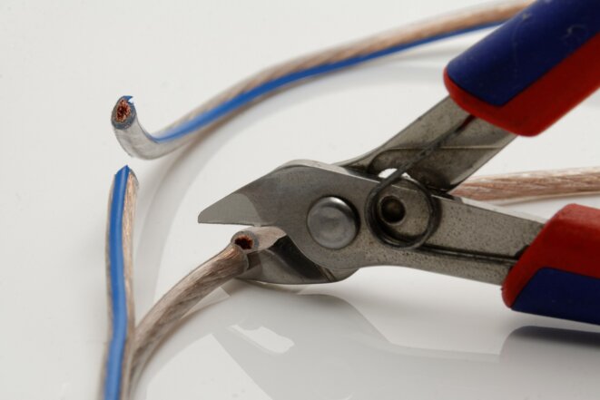 pliers-1031982-1920