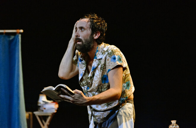 Julien Villa dans "Philip K ou la fille aux cheveux noirs" © Ph Lebruman Julien Villa dans "Philip K ou la fille aux cheveux noirs" © Ph Lebruman