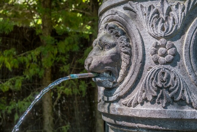 La fontaine de la reine, à Volvic, dans le Puy-de-Dôme. © Christian Guy/Hemis.fr/AFP La fontaine de la reine, à Volvic, dans le Puy-de-Dôme. © Christian Guy/Hemis.fr/AFP
