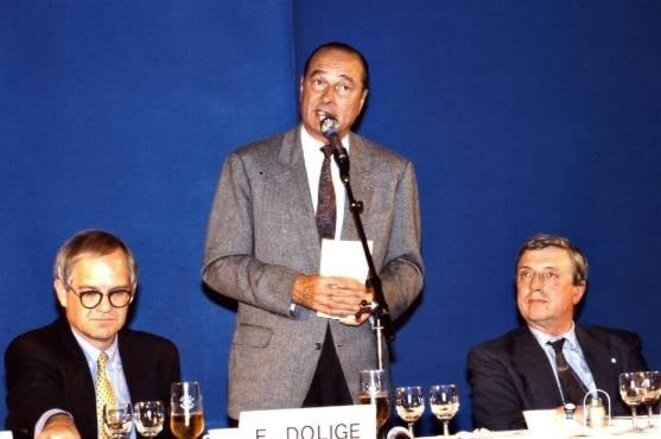 Jacques Chirac lors du discours "bruits et odeurs" Jacques Chirac lors du discours "bruits et odeurs"