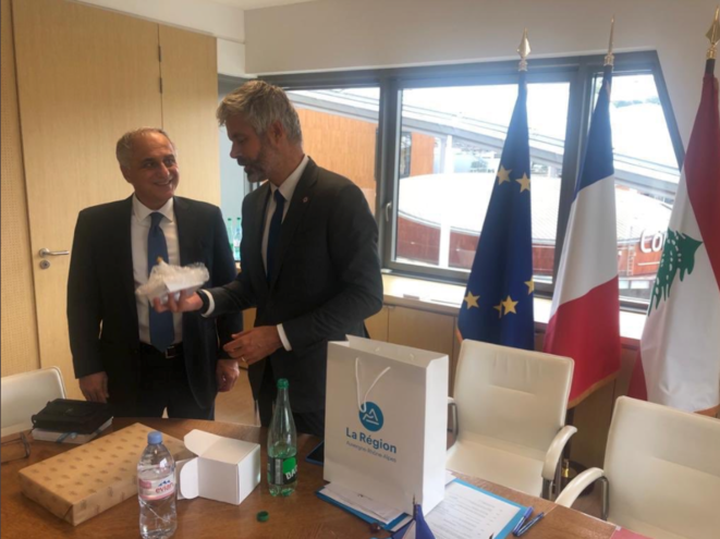 Fouad Abou Nader et Laurent Wauquiez en septembre à l'Hôtel de Région. © Compte twitter de Fouad Abou Nader Fouad Abou Nader et Laurent Wauquiez en septembre à l'Hôtel de Région. © Compte twitter de Fouad Abou Nader