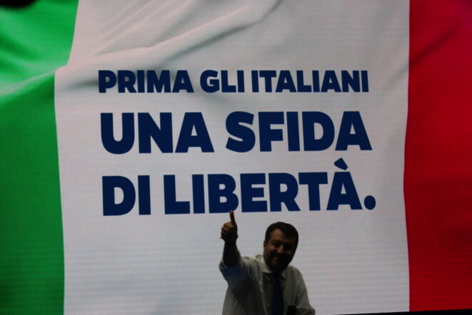 Matteo Salvini lors d’un meeting à Catane, vendredi. © CD Matteo Salvini lors d’un meeting à Catane, vendredi. © CD