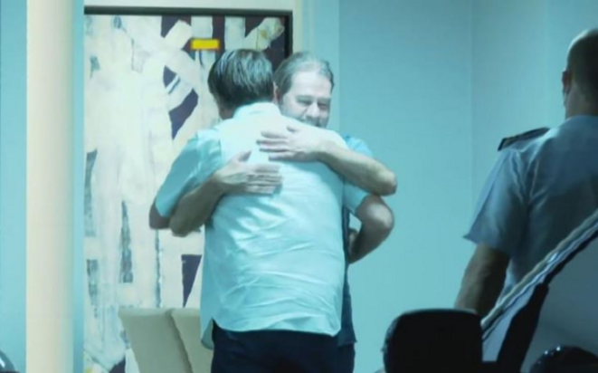 Dias Toffoli, chez lui, le 3 octobre au soir, avec Jair Bolsonaro © CNN Brasil Dias Toffoli, chez lui, le 3 octobre au soir, avec Jair Bolsonaro © CNN Brasil
