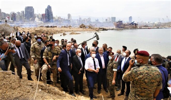 Explosion au port de Beyrouth, la solidarité de la France exprimée par la présence du président Emmanuel Macron sur place. Explosion au port de Beyrouth, la solidarité de la France exprimée par la présence du président Emmanuel Macron sur place.