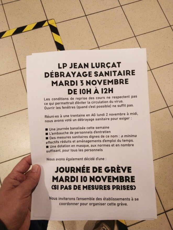 Débrayage sanitaire au LP Jean Lurçat de Fleury-les-Aubrais (45) © T. R. Débrayage sanitaire au LP Jean Lurçat de Fleury-les-Aubrais (45) © T. R.