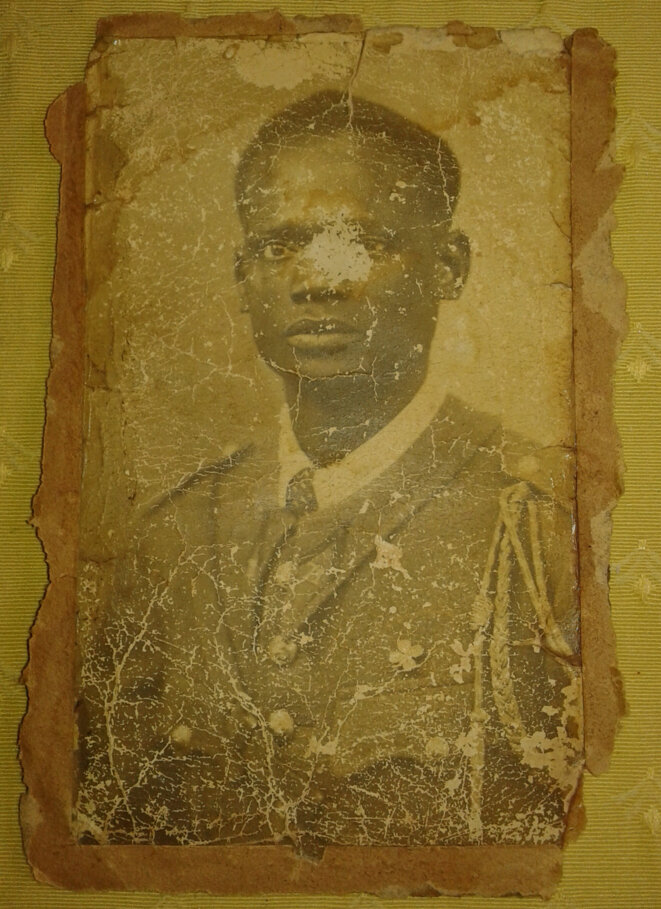 M'bap Senghor, tué à Thiaroye le 1er décembre 1944 M'bap Senghor, tué à Thiaroye le 1er décembre 1944