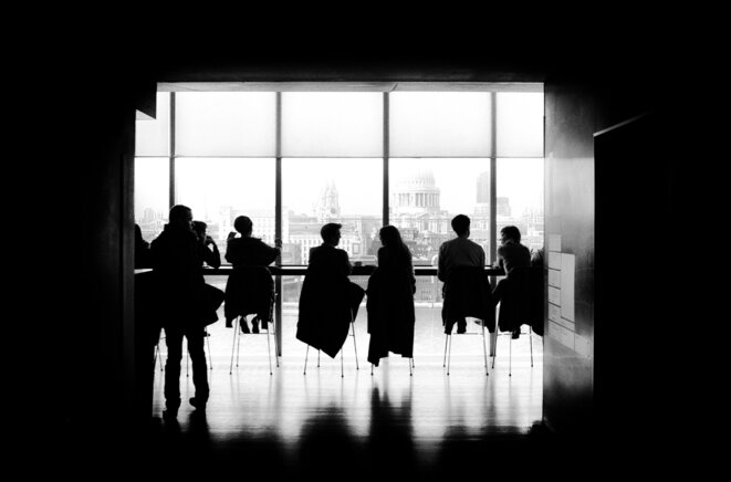 people-690810