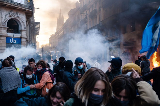 Manifestation à Bordeaux, le 20 novembre 2020 © Valentino Belloni /Hans Lucas via AFP