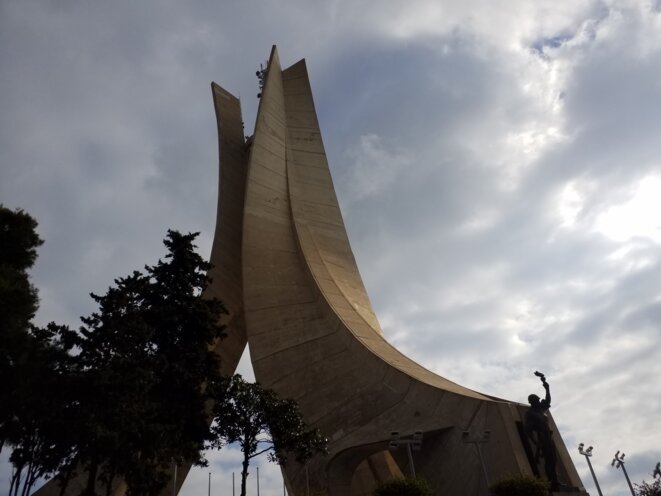 Algérie-France, une histoire à reconstruire..