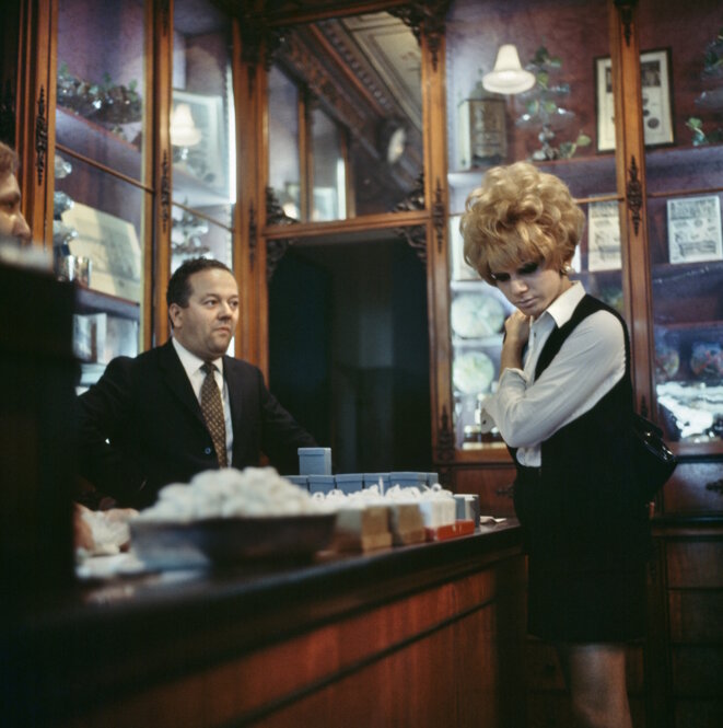 Lisetta Carmi, I travestiti, Renée, 1965-1970, c-print on Hahnemühle paper, 27,5 × 27,7 cm (print), 48,2 × 48,2 × 2 (frame) © Lisetta Carmi and Martini & Ronchetti, Genova