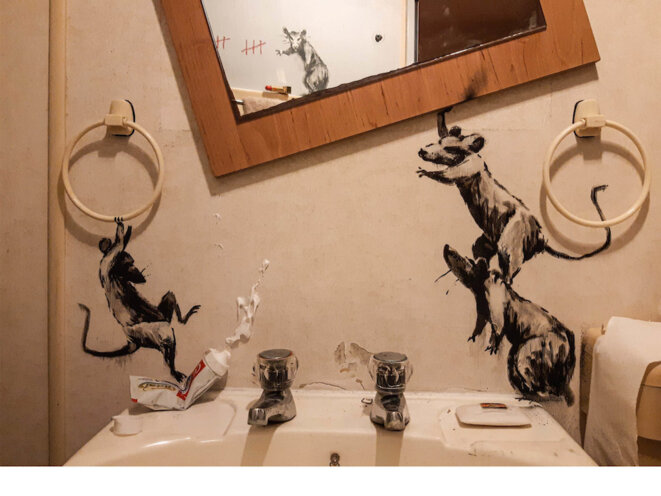 © Bansky © Bansky
