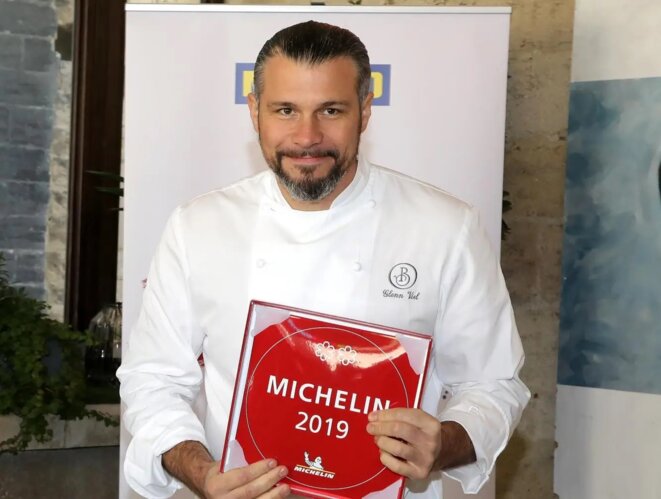Glenn Viel, un chef d'origine bretonne récompensé pour son engagement écologique (Baux de Provence) Glenn Viel, un chef d'origine bretonne récompensé pour son engagement écologique (Baux de Provence)