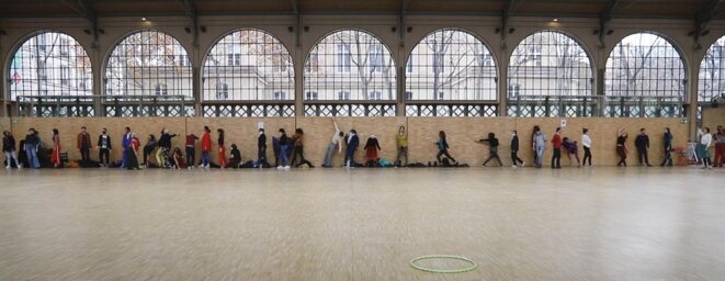 Yves-Noël Genod, Sur le Carreau, répétitions, Le Carreau du Temple, Paris, 2021 © Photo : César Veyssié Yves-Noël Genod, Sur le Carreau, répétitions, Le Carreau du Temple, Paris, 2021 © Photo : César Veyssié
