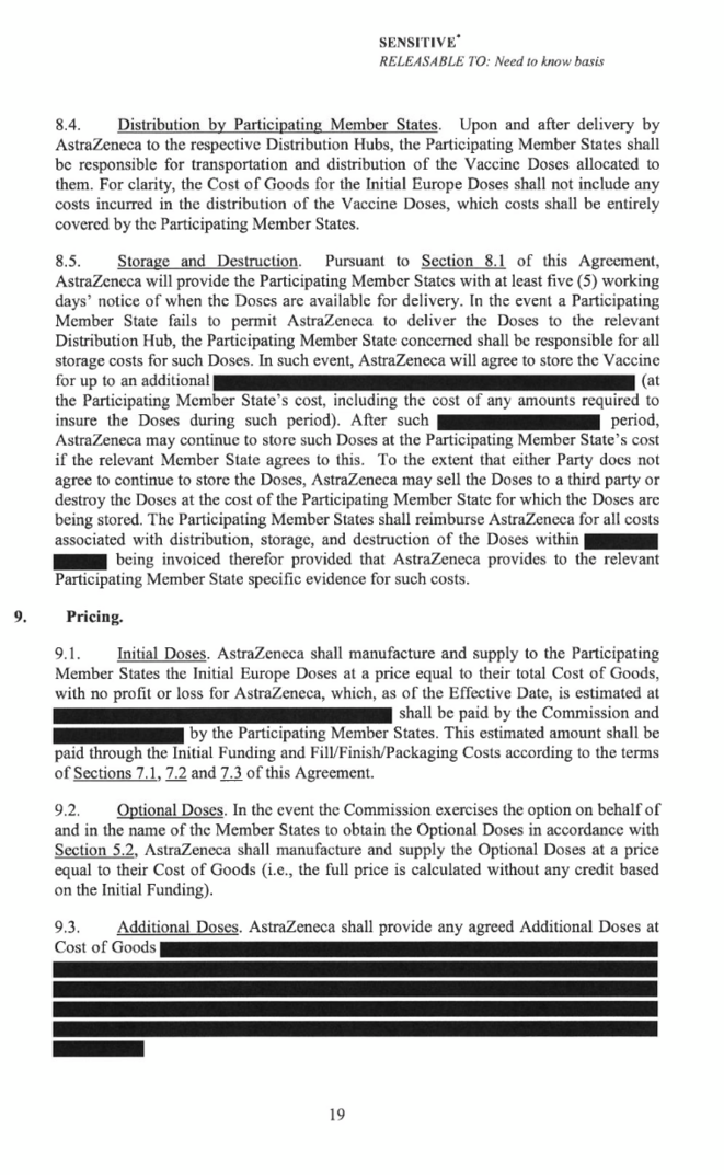 Une  page du contrat entre AstaZeneca et la Commission, rendu public le 29 janvier, avec certains passages et noms biffés.