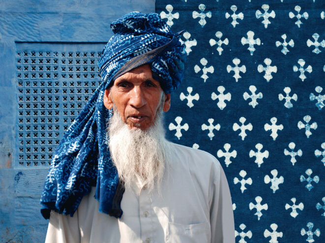 Indigo: the colour that changed the world © Catherine Legrand Indigo: the colour that changed the world © Catherine Legrand