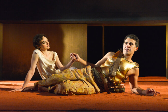 Scène de "Antoine et Cléopâtre" © Marion Lefebvre Scène de "Antoine et Cléopâtre" © Marion Lefebvre