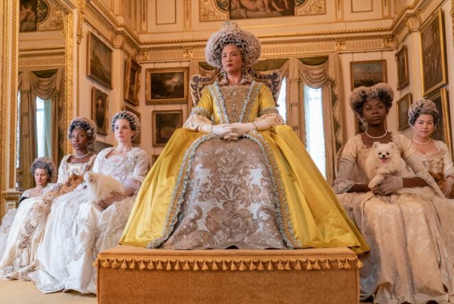 La reine Charlotte vue par Shonda Rhimes: certains historiens pensent qu'elle avait des origines africaines. © Liam Daniel/Netflix La reine Charlotte vue par Shonda Rhimes: certains historiens pensent qu'elle avait des origines africaines. © Liam Daniel/Netflix