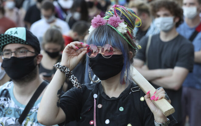 A large crowd of LGBTQI+ rights supporters protest gathered in Warsaw, Poland, on Saturday 8 August 2020 © Czarek Sokolowski A large crowd of LGBTQI+ rights supporters protest gathered in Warsaw, Poland, on Saturday 8 August 2020 © Czarek Sokolowski