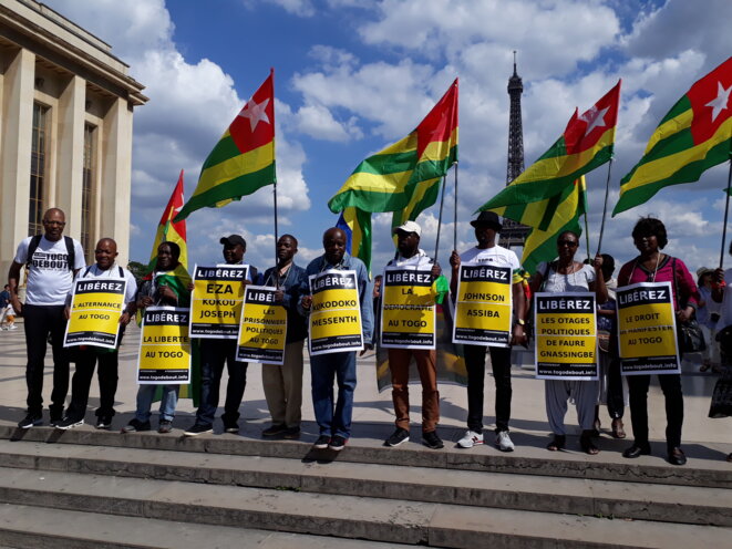 Togo, Manifestation de la diaspora togolaise à Paris le 6 mai 2018 pour libérer les détenus politiques, à l'initiative du Front Citoyen Togo-Debout Togo, Manifestation de la diaspora togolaise à Paris le 6 mai 2018 pour libérer les détenus politiques, à l'initiative du Front Citoyen Togo-Debout