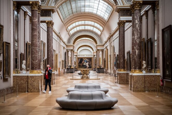 Le Louvre fermé en raison de la pandémie, le 8 janvier 2021. © Martin Bureau/AFP Le Louvre fermé en raison de la pandémie, le 8 janvier 2021. © Martin Bureau/AFP