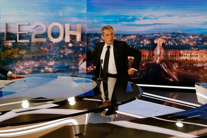 Nicolas Sarkozy, le 3 mars 2021, prenant place avant le « 20 Heures » de TF1. © Ludovic MARIN / AFP Nicolas Sarkozy, le 3 mars 2021, prenant place avant le « 20 Heures » de TF1. © Ludovic MARIN / AFP