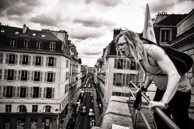 L’occupation du Théâtre de l’Odéon sous le regard photographique de Brice Le Gall