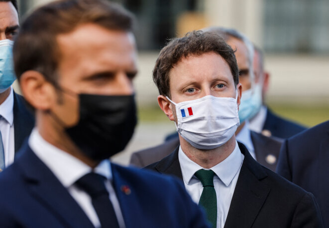 Emmanuel Macron et Clément Beaune, en septembre 2020. © Ludovic Marin / AFP
