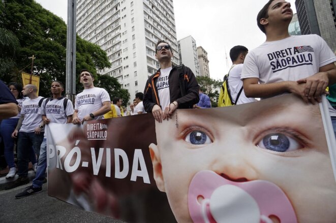 Manifestation contre l'IVG à São Paulo. © Cris Faga/NurPhoto/AFP Manifestation contre l'IVG à São Paulo. © Cris Faga/NurPhoto/AFP