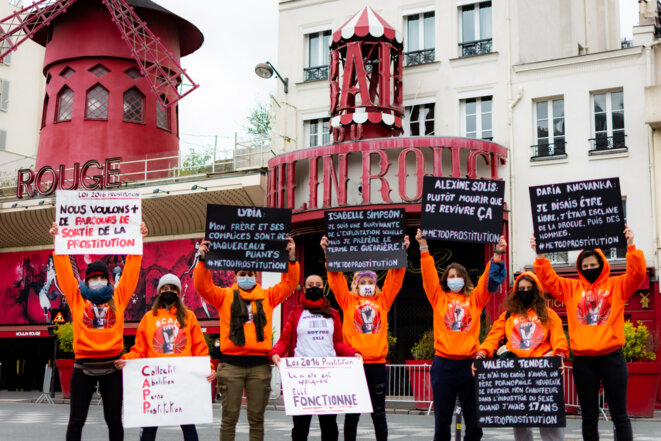 Collectif Abolition Porno Prostitution devant le Moulin Rouge pour les 5 ans de la loi 2016 Collectif Abolition Porno Prostitution devant le Moulin Rouge pour les 5 ans de la loi 2016