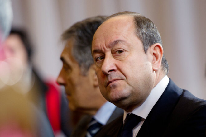 French prosecutor probes transactions involving LVMH's Arnault