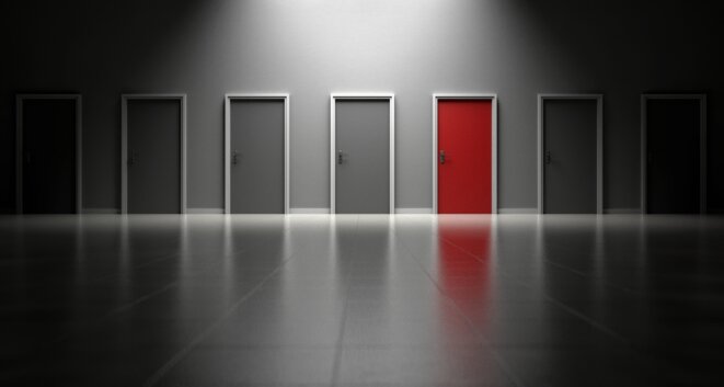 doors-1690423