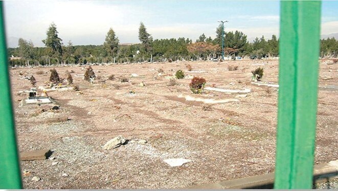 khavaran-cemetery-in-southern-tehran-mass-graves-believed-to-hold-many-of-those-political-prisoners-executed-in-1988-massacre