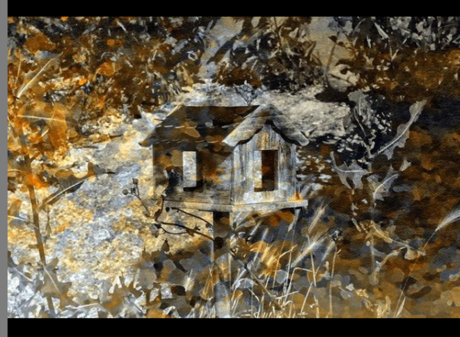 Little house © Luna TMG Instagram Little house © Luna TMG Instagram