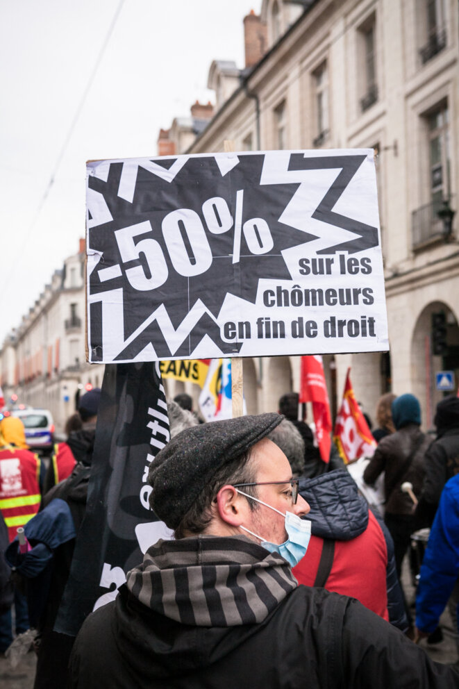 La réforme de l'assurance-chômage rencontre une opposition de plus en plus forte. Son annulation était l'une revendications du 1er mai, comme ici à Orléans. © Florent Vannier / Hans Lucas / Hans Lucas via AFP La réforme de l'assurance-chômage rencontre une opposition de plus en plus forte. Son annulation était l'une revendications du 1er mai, comme ici à Orléans. © Florent Vannier / Hans Lucas / Hans Lucas via AFP