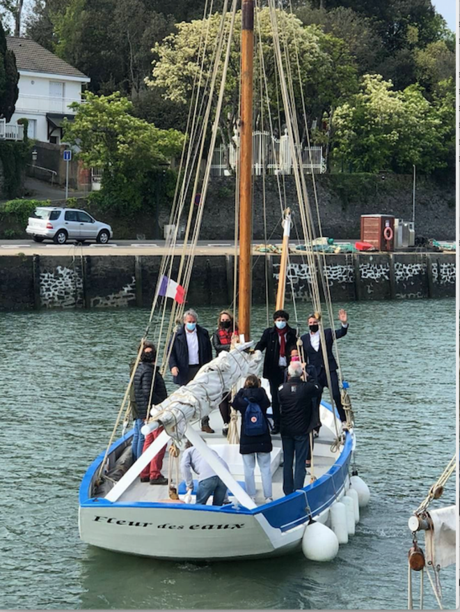 EELV et LFI sur un même bateau. © DR EELV et LFI sur un même bateau. © DR